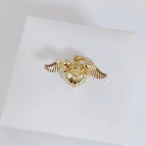 Pandora Harry Potter, Golden Snitch Pendant Gold Plated with box - Picture 4 of 9
